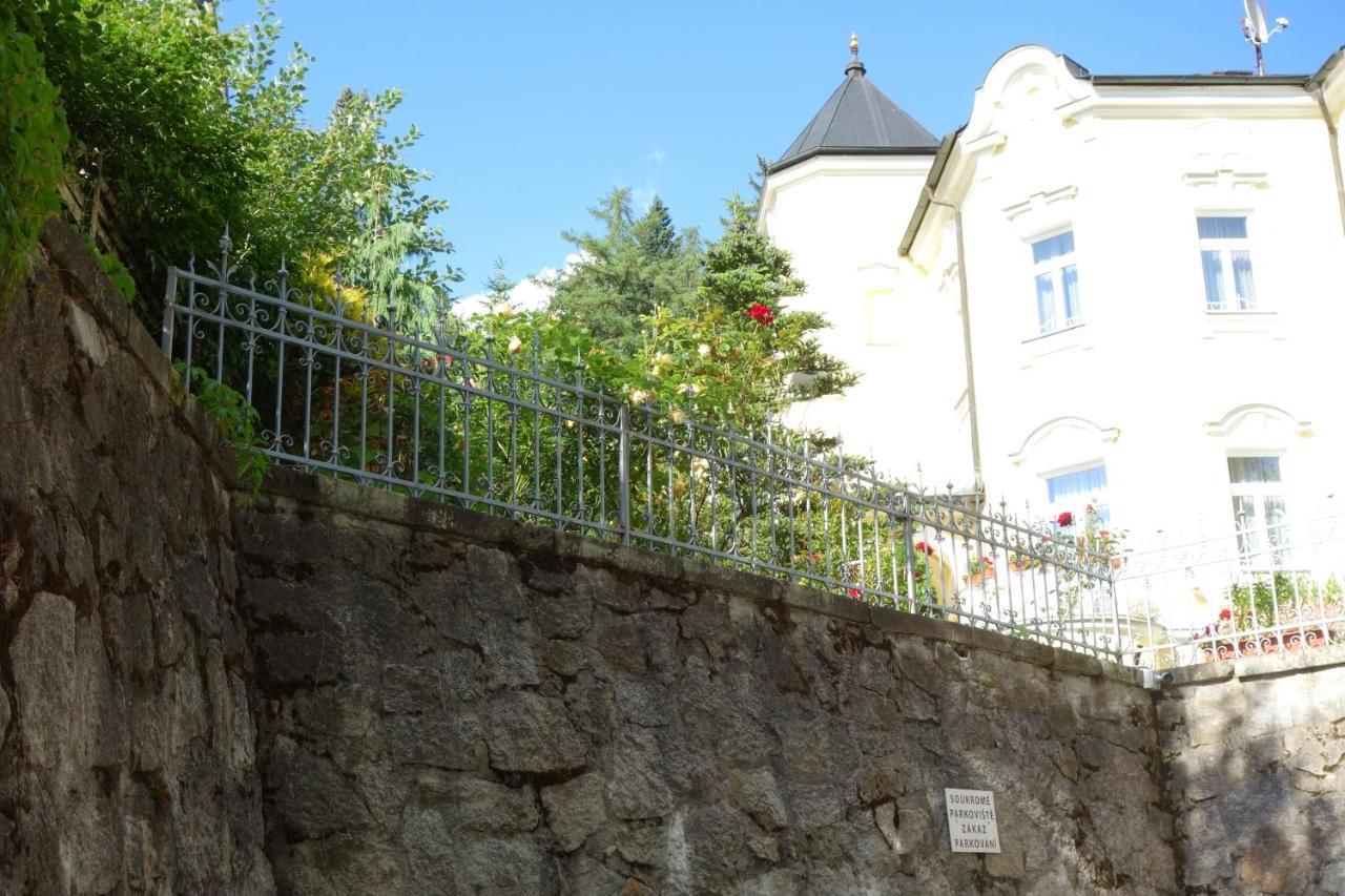 Villa Sonnenstrahl Marianske Lazne Luaran gambar